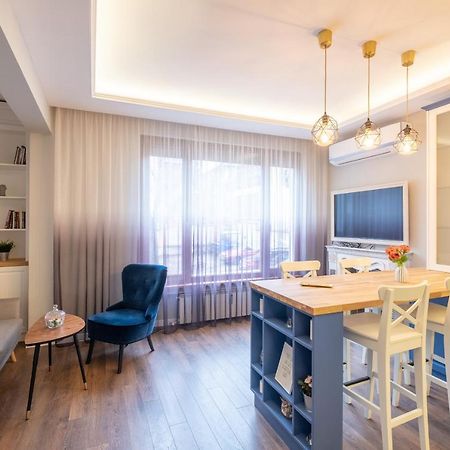 Designer & Cozy 2Bd Flat With A Parking In The City Center By Flat Mаnager Sofia Exterior foto