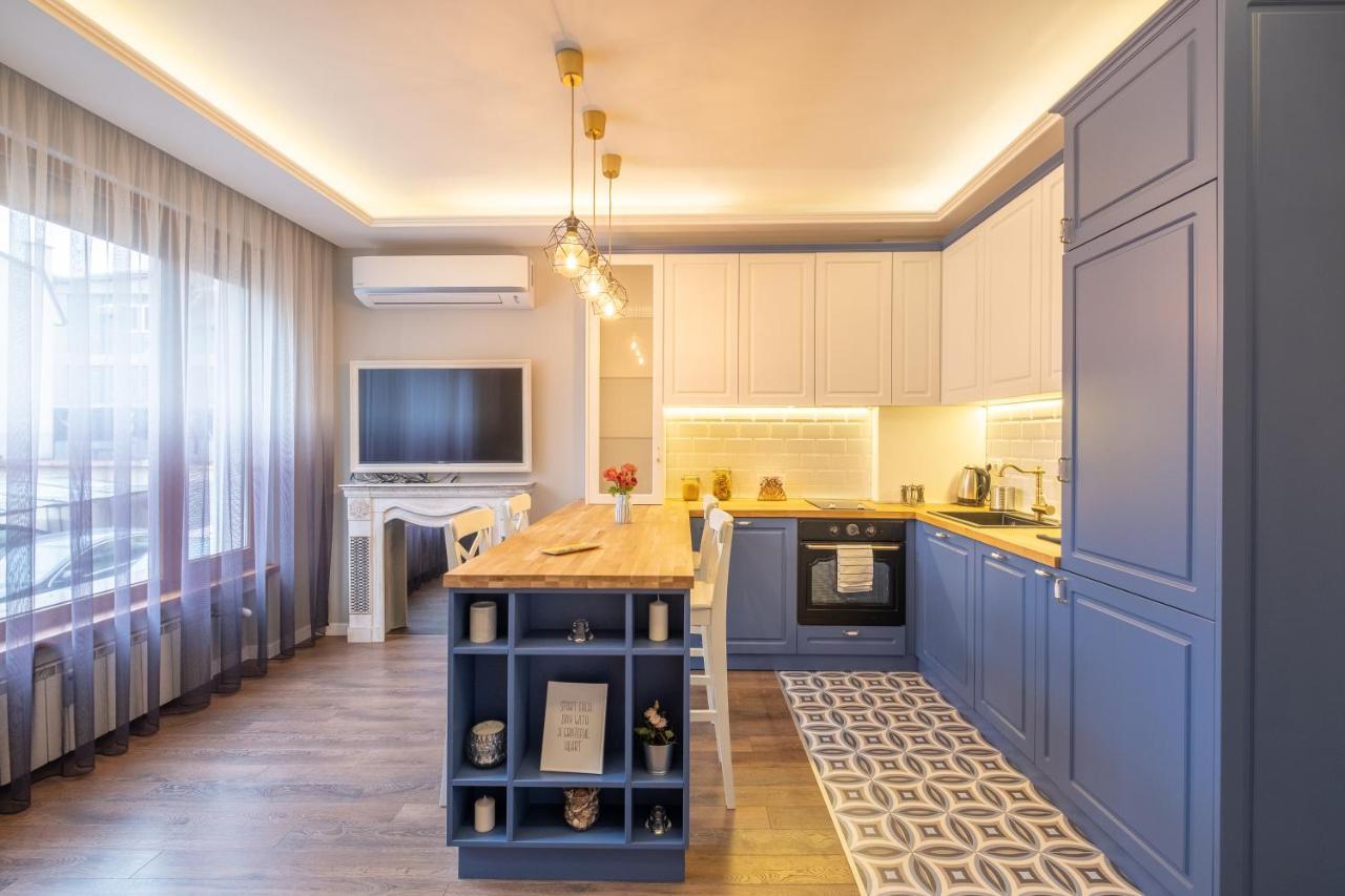 Designer & Cozy 2Bd Flat With A Parking In The City Center By Flat Mаnager Sofia Exterior foto