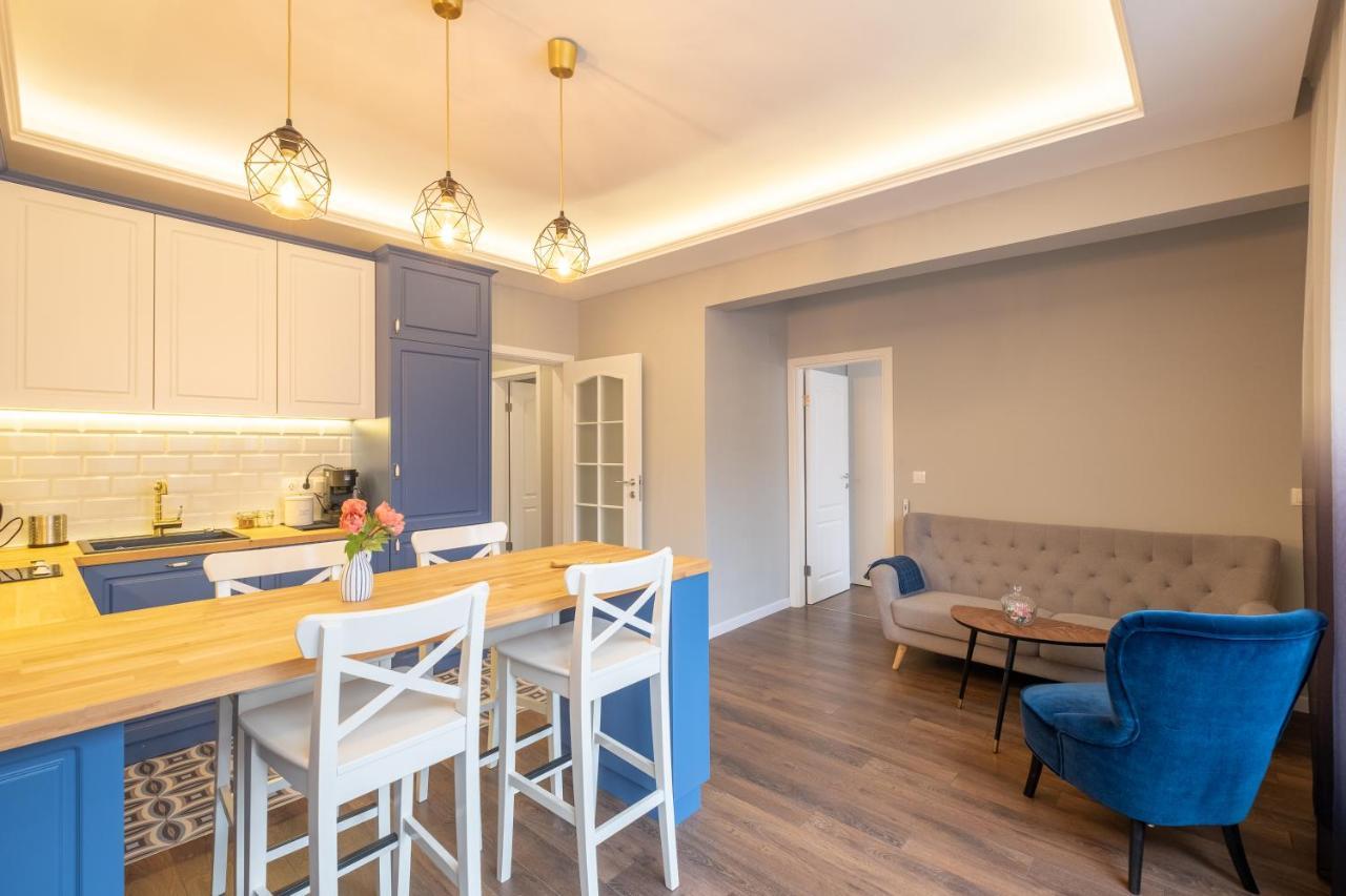 Designer & Cozy 2Bd Flat With A Parking In The City Center By Flat Mаnager Sofia Exterior foto
